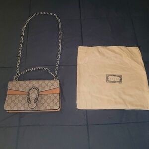 Gucci Dionysus Tan and Brown Shoulder Bag with Chain Strap Not authenticated.